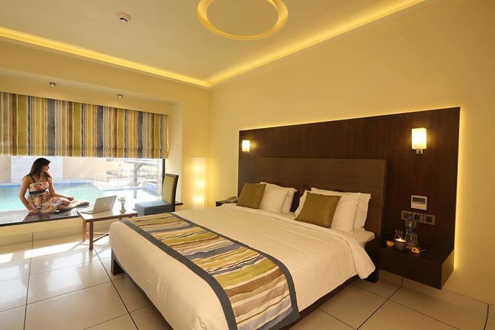 The Gold Beach Resort Daman Ngoại thất bức ảnh