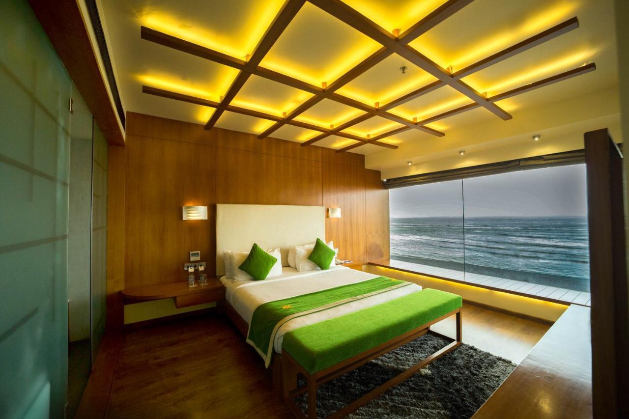 The Gold Beach Resort Daman Ngoại thất bức ảnh